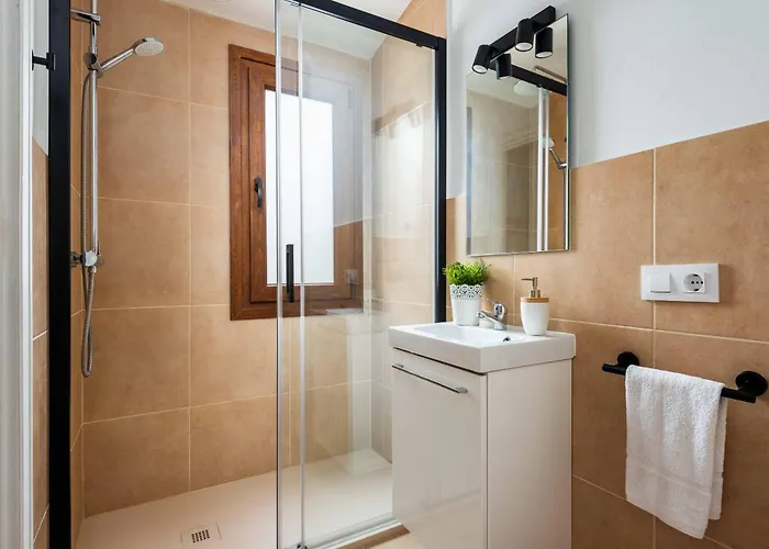 Tramontana * קאלה אן בלאנס